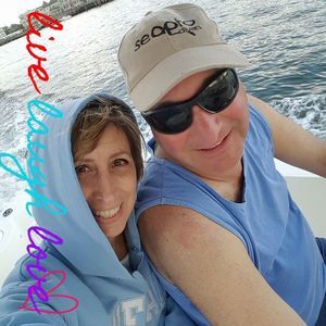 Meet your Posher, Elena